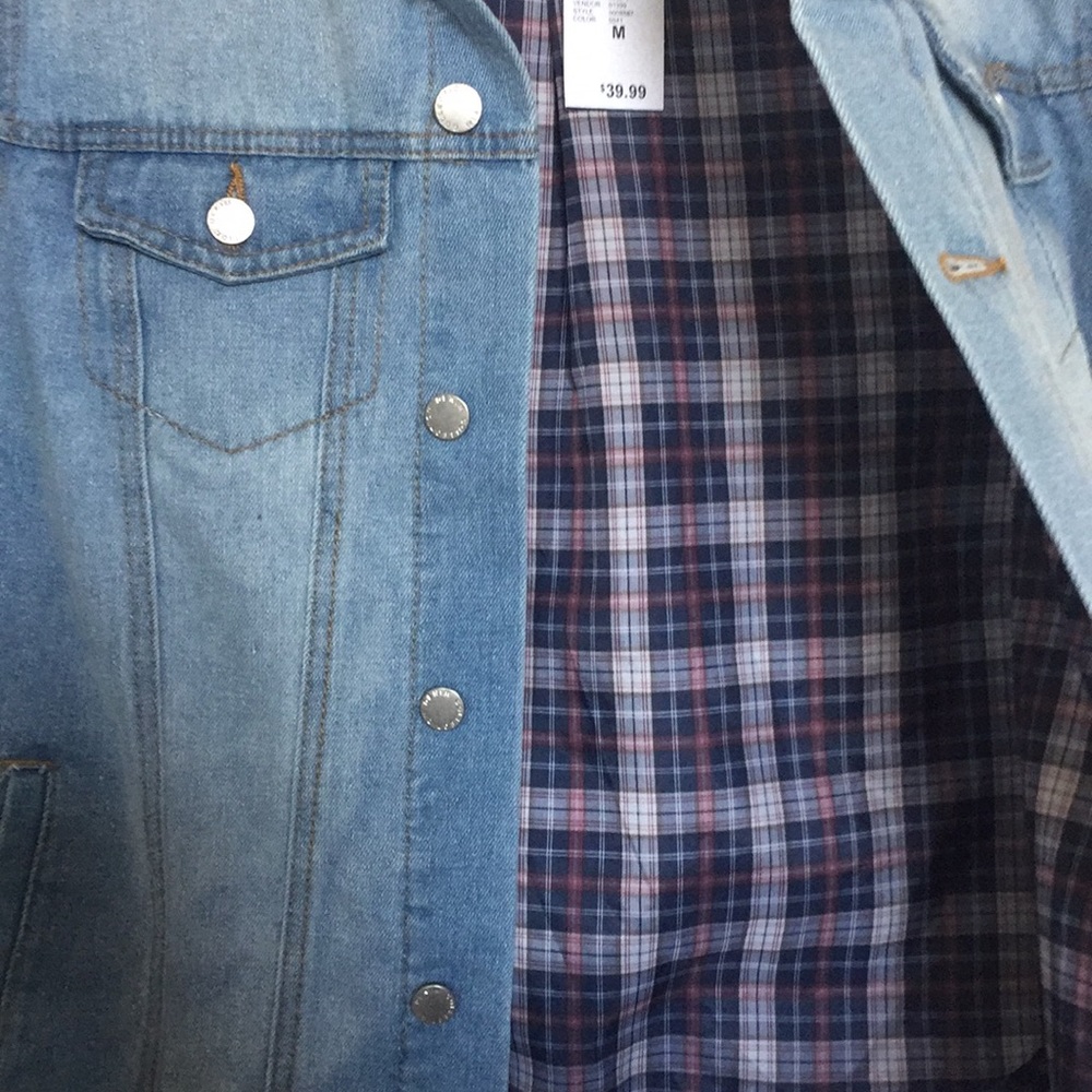 NWT Rue 21 Denim Jacket - Picture 4 of 4